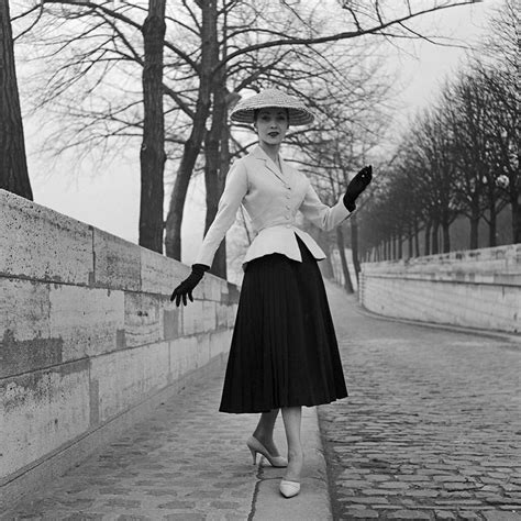 Dior the new look 1947